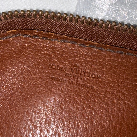 Louis Vuitton Monogram Zippered Poche Document Case - Picture 4 of 4